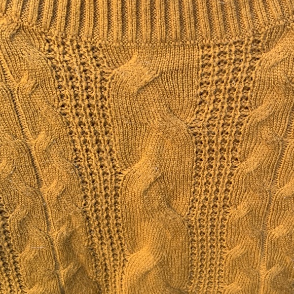 Full Circle Trends Off-Shoulder Sweater - Picture 3 of 7